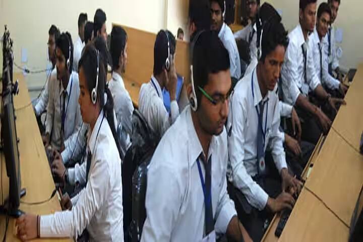Kamla Nehru Institute of Physical and Social Sciences, Management Institute, Sultanpur campus photo 5