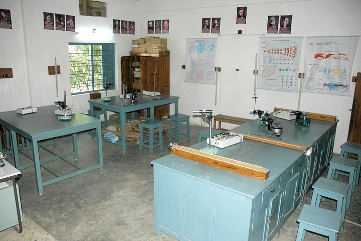 VV Giri Government Kalasala, Dumpagadapa campus photo 3
