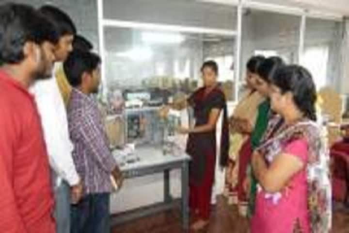 K Chandrakala PG College, Tenali campus photo 4