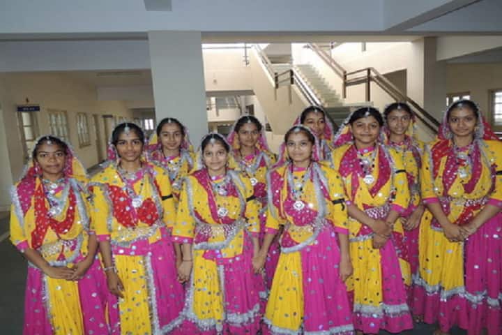 Smt RR Patel Mahila Arts and Commerce College, Rajkot campus photo 6