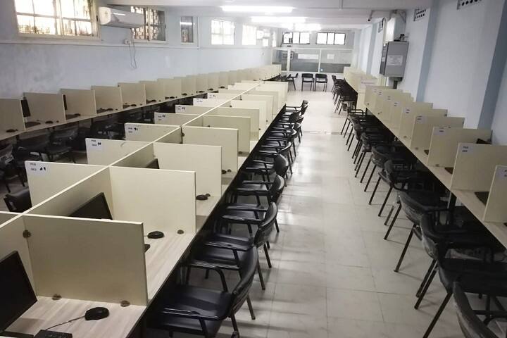 Islamia Karimia College, Indore campus photo 5
