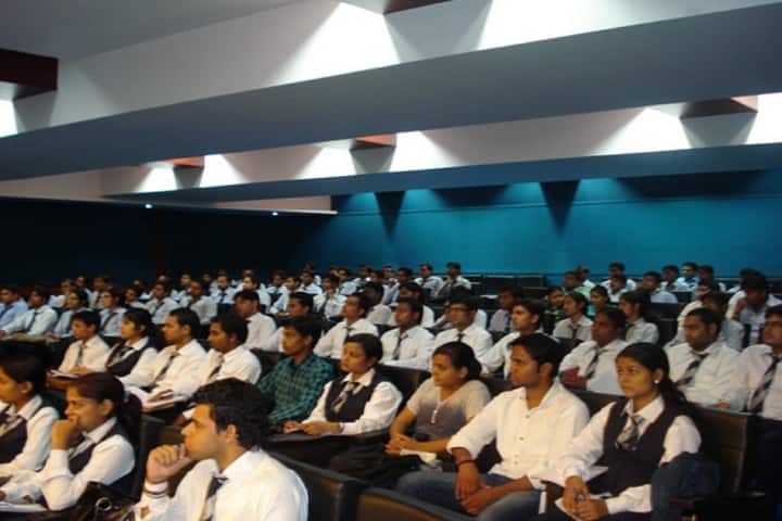 JP School of Business, Meerut campus photo 3