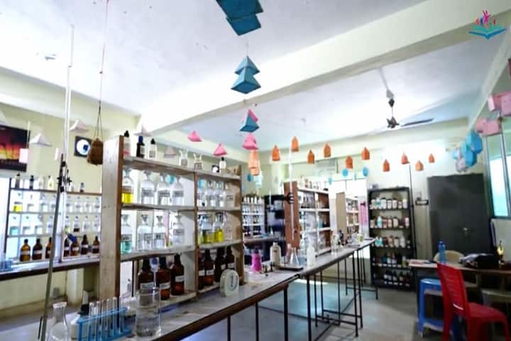 YRL College of Arts and Science and Technology, Pithapuram campus photo 2