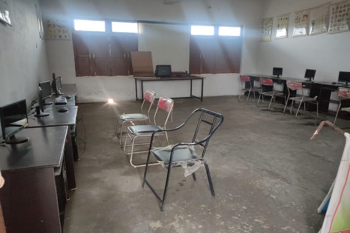 Ram Baran Degree College, Sultanpur campus photo 5