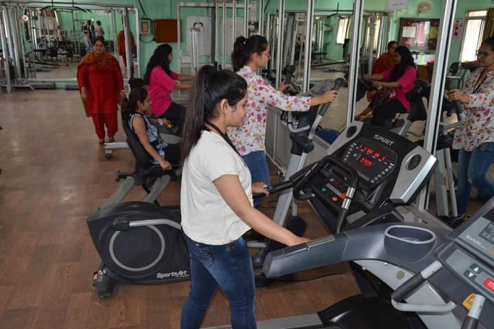 DAV College for Girls, Yamunanagar campus photo 3