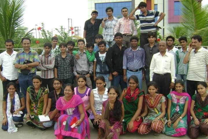 Municipal Arts and Commerce College, Upleta campus photo 4