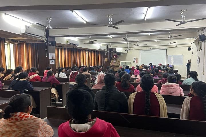 Punjabi University Baba Dhian Dass Neighbourhood Campus, Jhunir, Mansa campus photo 2
