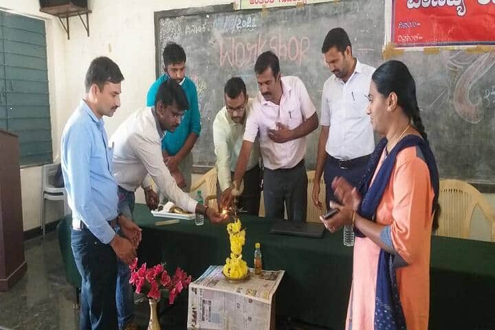 Government First Grade College, Javagal campus photo 4