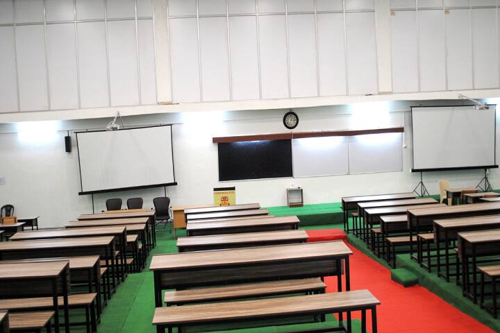 Saraswati Medical College, Unnao campus photo 4