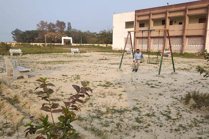 Rambachan Singh Rajkiya Mahila Mahavidyalaya, Mau campus photo 4