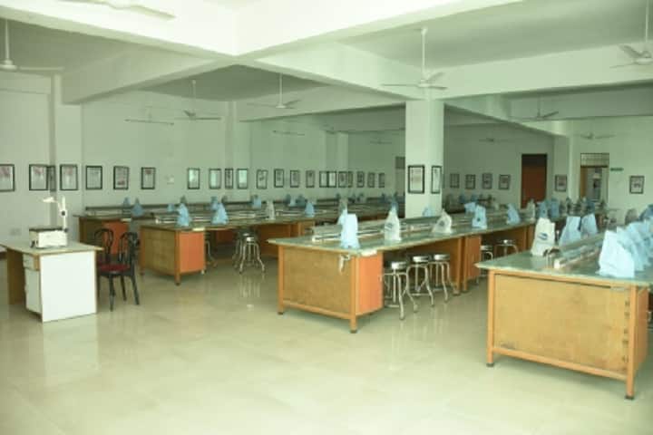 Prasad Institute of Medical Sciences, Lucknow campus photo 6