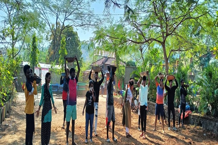 Muralidhar Nanaji Mohite Guruji Arts Commerce and BMS College Palghar campus photo 6