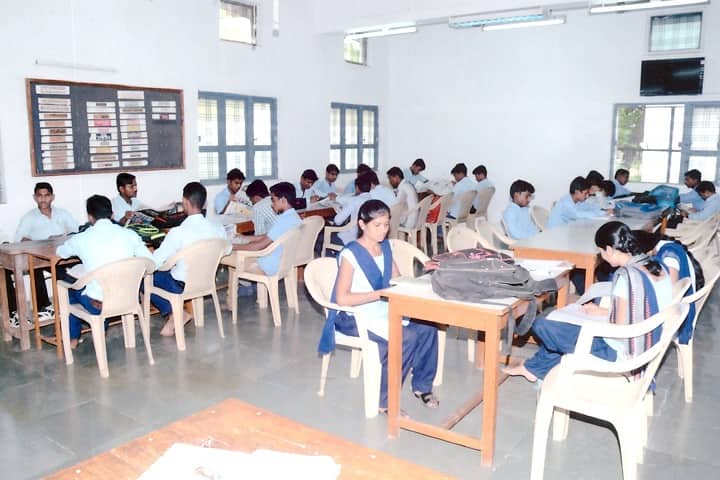 Janata Kala Vanijya Mahavidyalaya, Malkapur campus photo 2