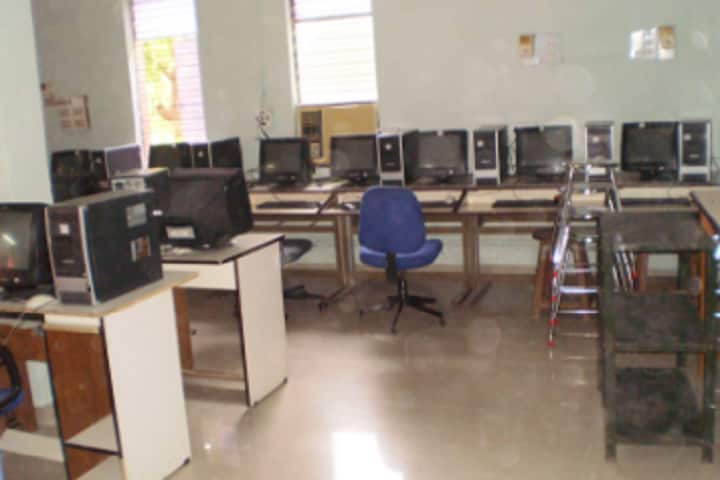 Government Polytechnic For Girls, Ahmedabad campus photo 6