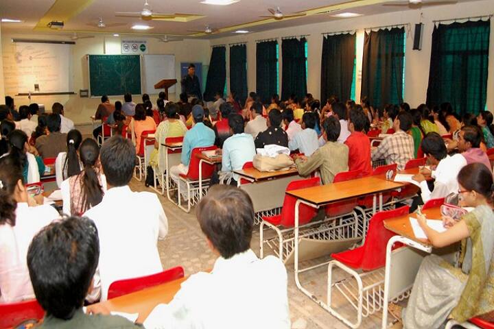 People's College of Dental Sciences and Research Centre, Bhopal campus photo 3