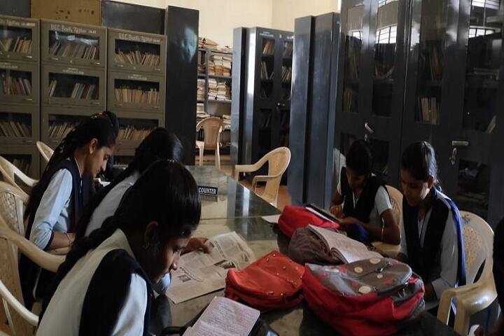SBCS Arts SV Commerce and Science College, Bidar campus photo 4