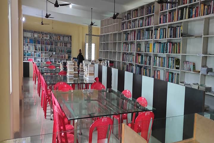Shri Roshan Lal Institute of Science and Technology, Agra campus photo 3