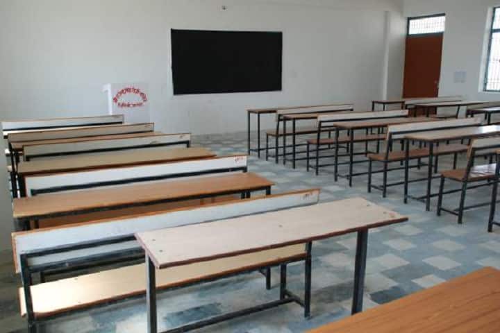 Shri Rajendra Singh Degree College, Agra campus photo 4