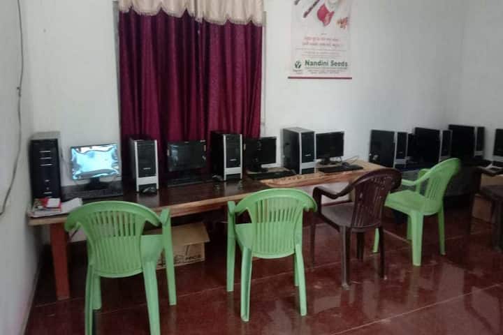 Prem Narayan Ishwar Dayal Mahavidyalaya, Jhansi campus photo 2