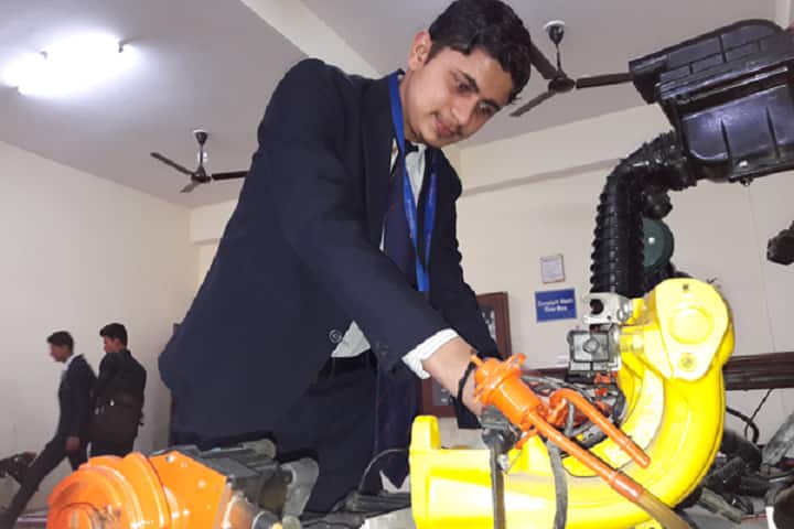 Rudrapur Institute of Technology, Rudrapur campus photo 5