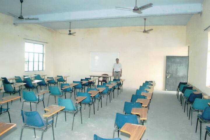 Pt Kundanlal Shukla Mahavidyalaya, Kanpur Dehat campus photo 3