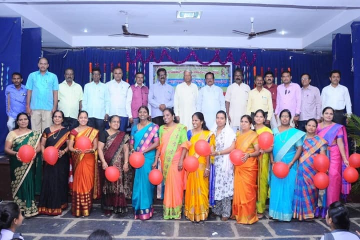 SVM Arts and Commerce Women's College, Bagalkot campus photo 5