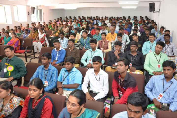 Nadar Saraswathi College of Engineering and Technology, Theni campus photo 5