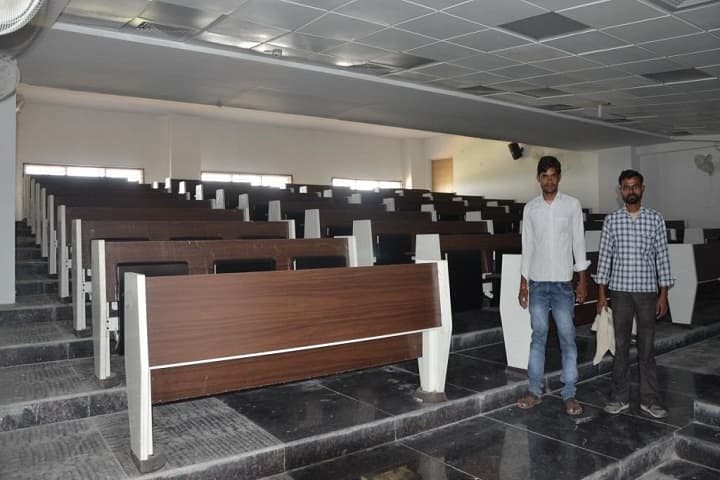 Government Medical College, Badaun campus photo 2