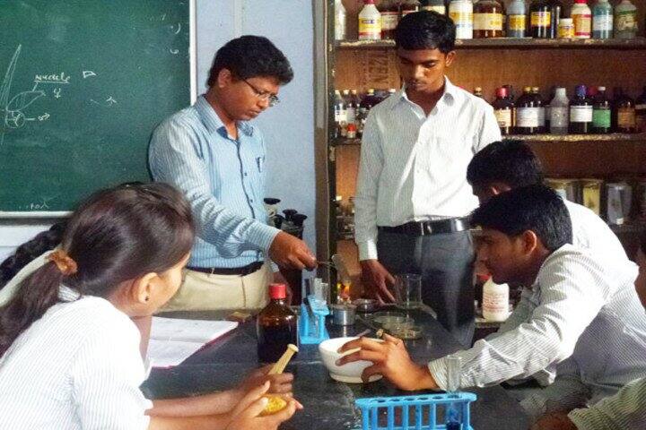 KZS Science College, Kalmeshwar campus photo 2