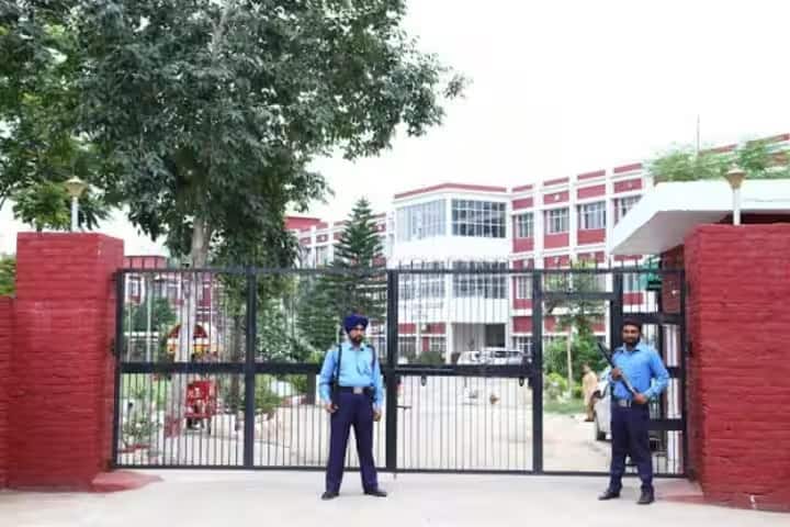 National Dental College and Hospital, Mohali campus photo 2