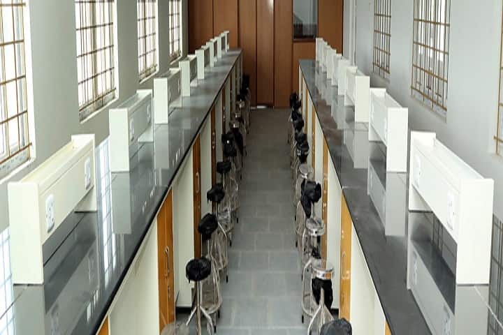 Velumanoharan Arts and Science College for Women, Ramanathapuram campus photo 2