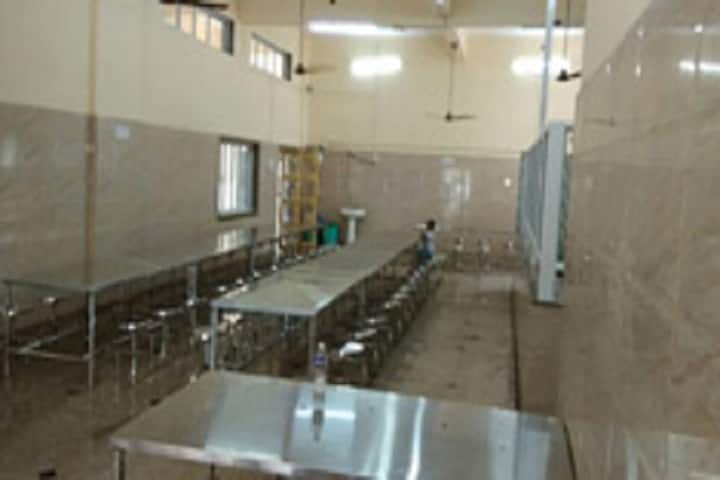 Shree Halari Visa Oswal College of Commerce, Bhiwandi campus photo 3
