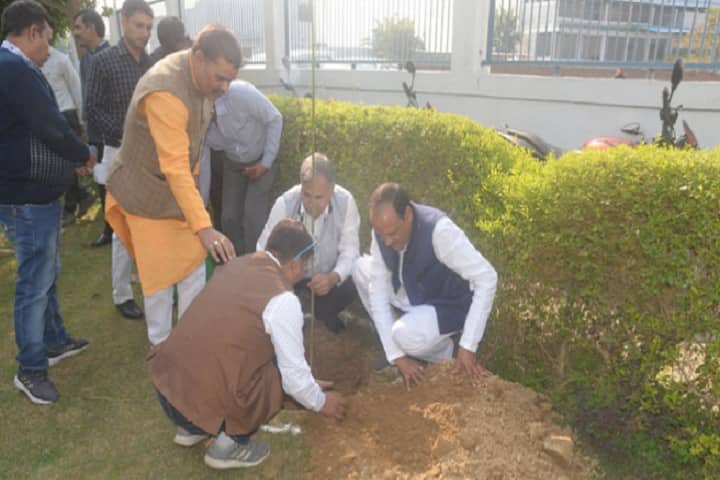 Shri Megh Singh Degree College, Agra campus photo 6