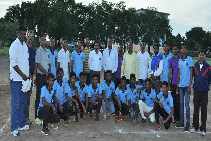Mahatma Gandhi Vidyamandir's Karmveer Bhausaheb Hiray Arts, Science and Commerce College, Nimgaon campus photo 2
