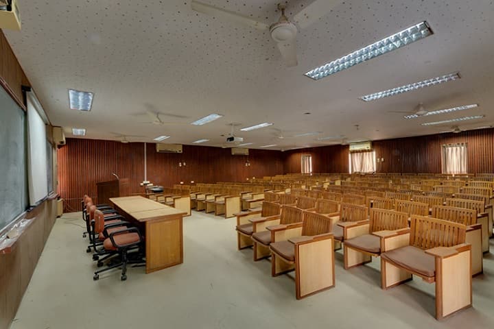 Shri Jairambhai Patel Institute of Business Management and Computer Applications, Gandhinagar campus photo 2