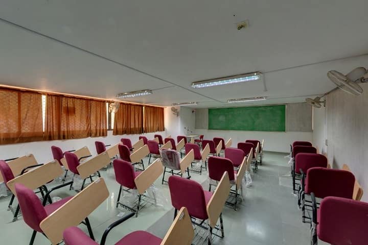 Shri Jairambhai Patel Institute of Business Management and Computer Applications, Gandhinagar campus photo 3