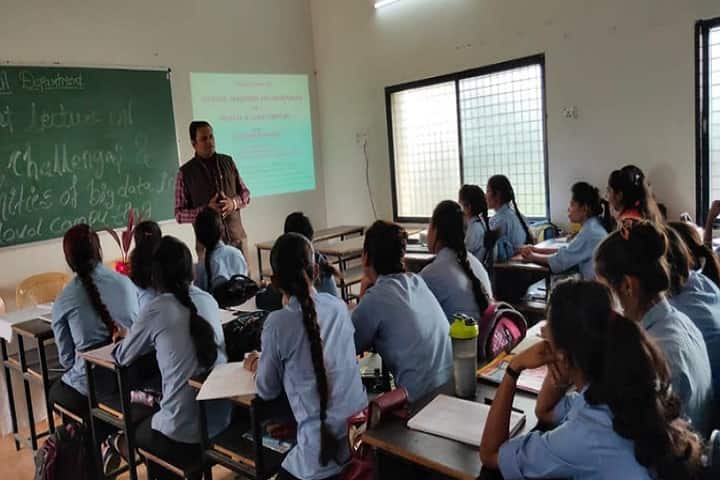 Aakar College of Management for Women, Nagpur campus photo 3