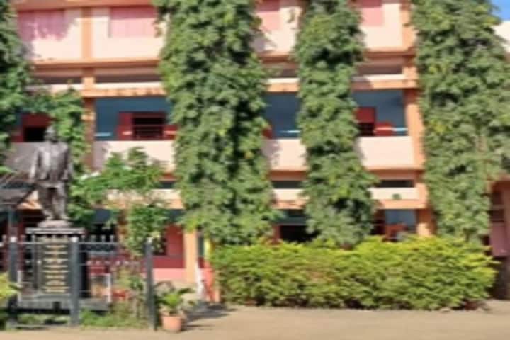 Karmaveer Ramraoji Aher Arts, Science and Commerce College, Deola campus photo 2