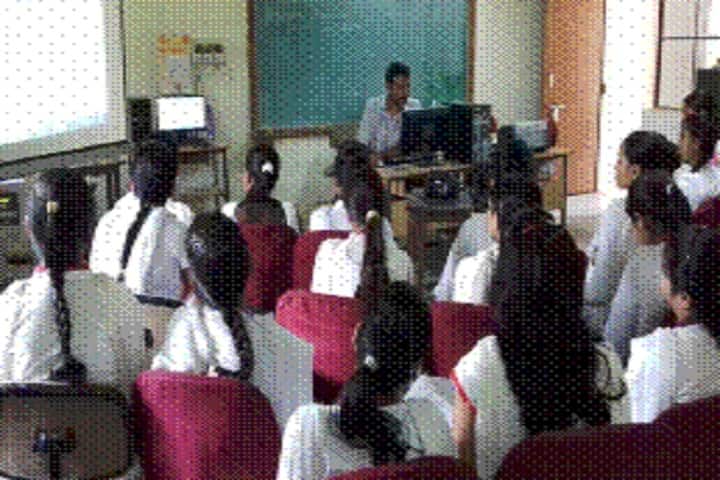 Government Girls Polytechnic, Bareilly campus photo 2