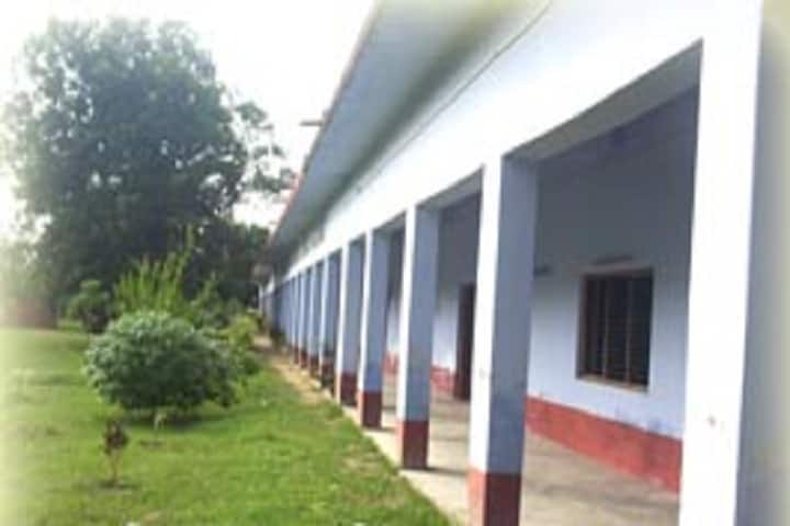 Harishchandra Mahavidyalaya, Faizabad campus photo 3