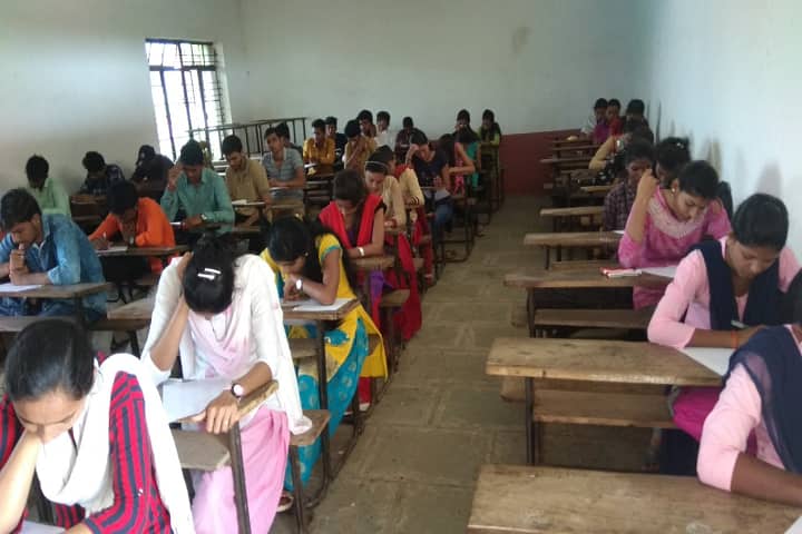 Smt Vimalbai Uttamrao Patil Arts and Late Dr Bhaskar Sadashiv Desale Science College, Dhule campus photo 2