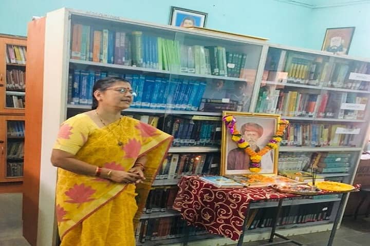 Vidya Prasarak Mandal's Arts Commerce and Science College, Shahapur campus photo 3