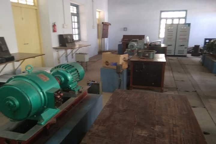 Government Polytechnic College, Tiruchirappalli campus photo 2