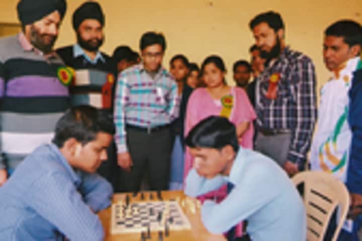 Shafi Degree College, Pilibhit campus photo 4