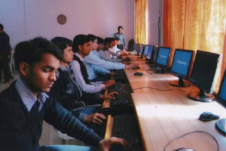 Shafi Degree College, Pilibhit campus photo 5