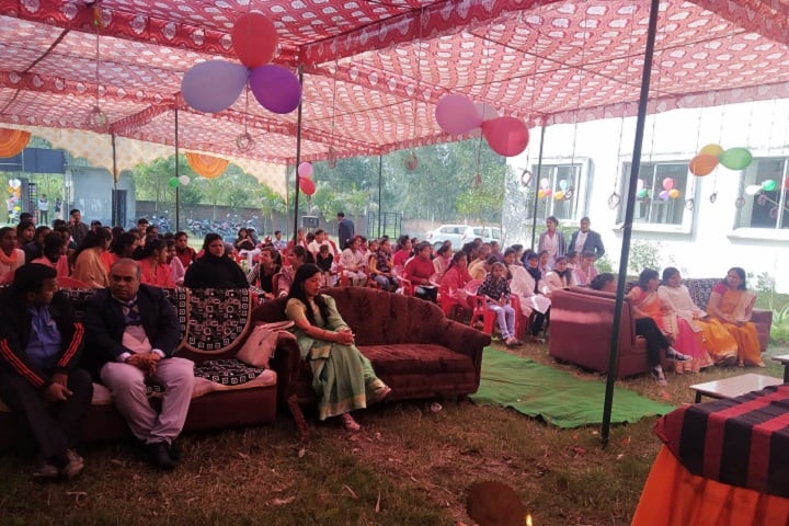 Shree Dev Vidyapeeth Mahila Mahavidyalaya, Bareilly campus photo 2