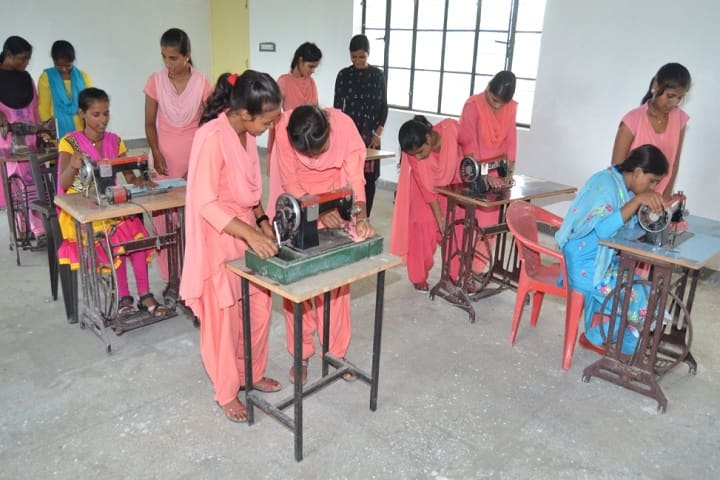 JB Mahajan Mahila Degree College, Chauri Chaura campus photo 4