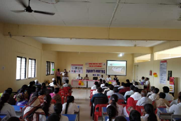 Shivai Charitable Trust's College of Pharmacy, Osmanabad campus photo 3