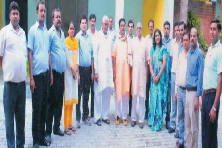 Saraswati Vidya Mandir Law College, Shikarpur campus photo 2