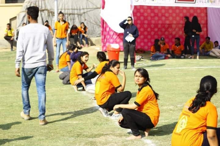 Inderprastha Dental College and Hospital, Ghaziabad campus photo 2